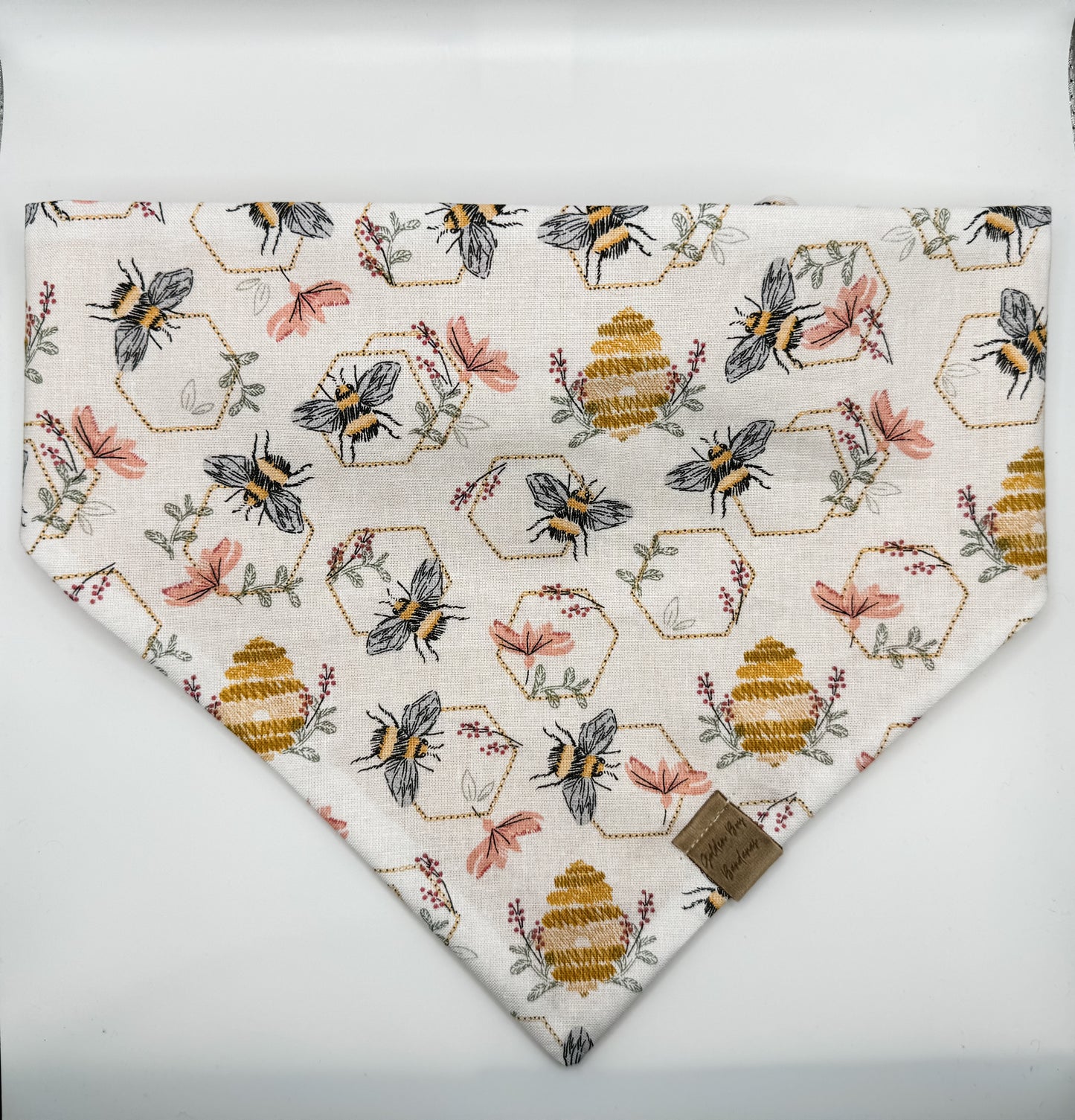 Spring beehive scrunchie bandana