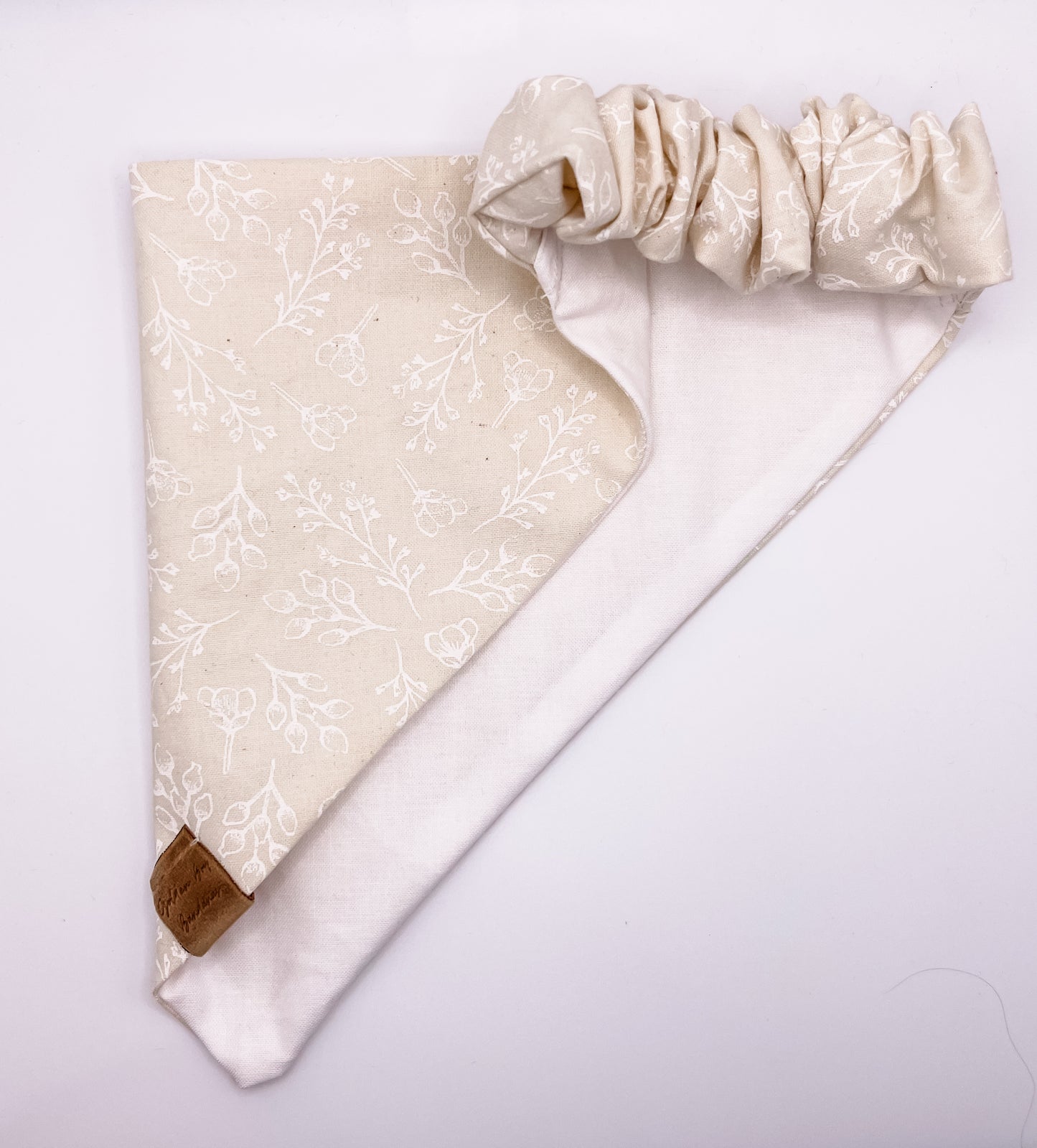 Neutral Floral Scrunchie Bandana